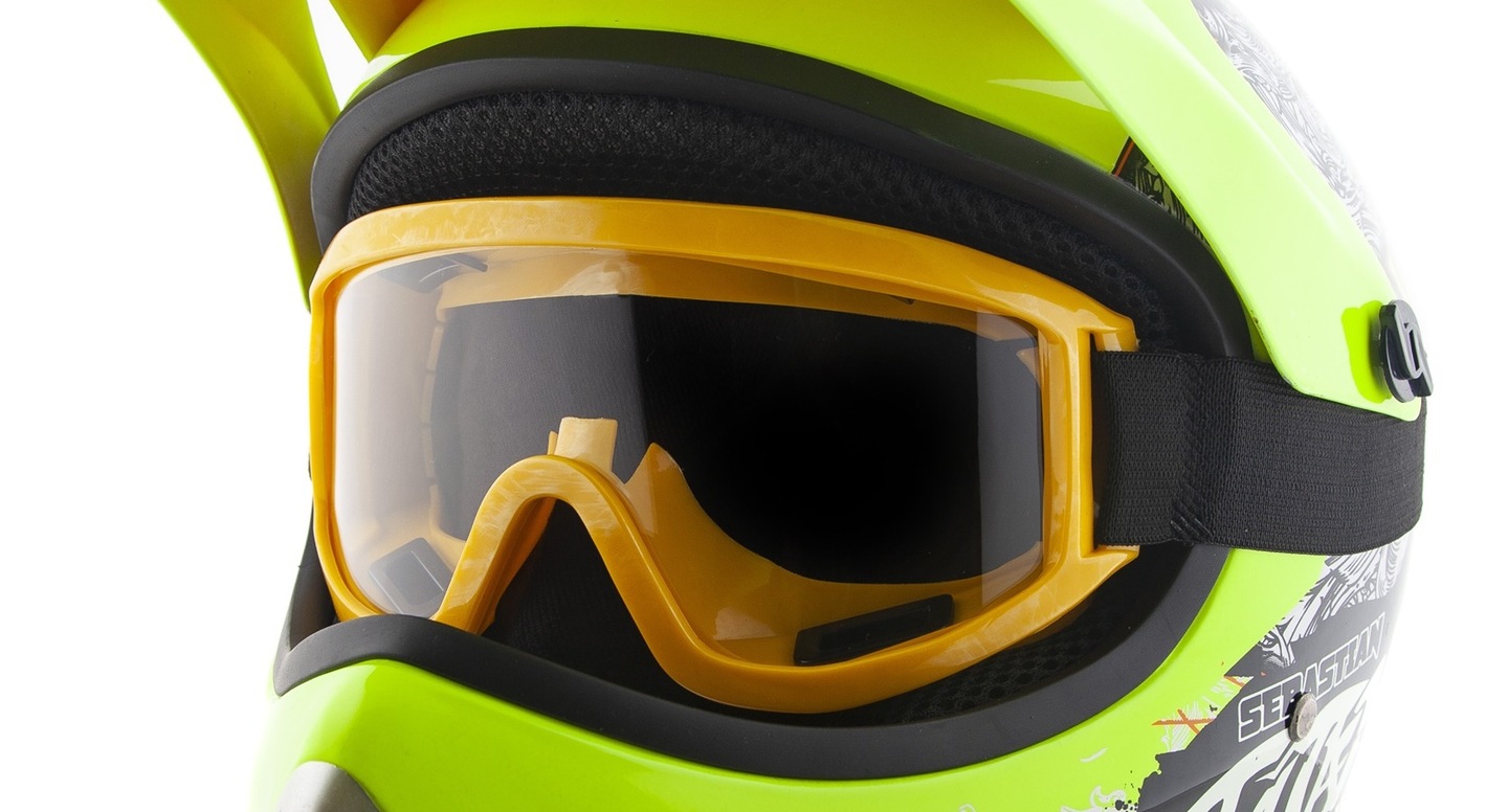 Výhodný SET: žlutá helma a ochranné brýle 
